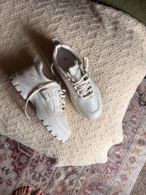 Women’s White Chunky Sneaker - Minimal Sport Style